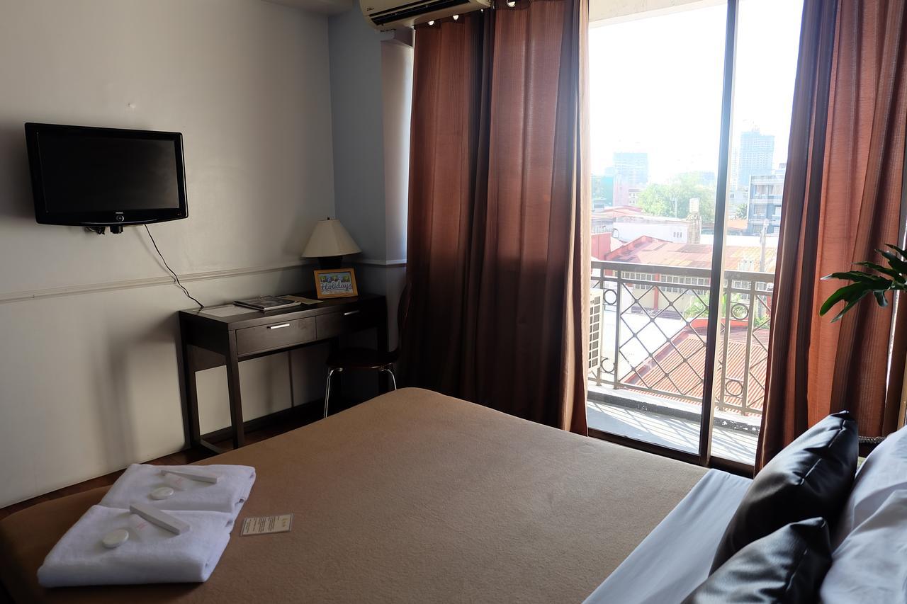 Vive Hotel Makati City Szoba fotó